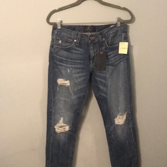 NWT Lucky Jeans - Picture 1 of 3